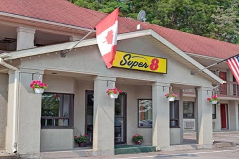 Super 8 By Wyndham Niagara Falls North Экстерьер фото